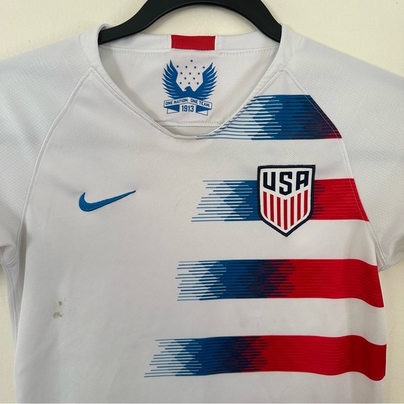 Nike Team USA Home Soccer Jersey 2018-2019 Size Youth Medium - Picture 2 of 9